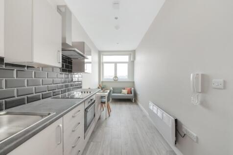 Open Plan Kitchen and Living Area