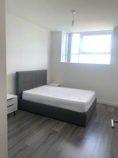 07-Bedroom-0001