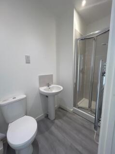 06-Bathroom-0001