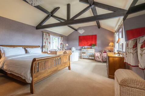 Double Bedroom 1
