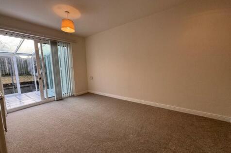 Double Bedroom 1
