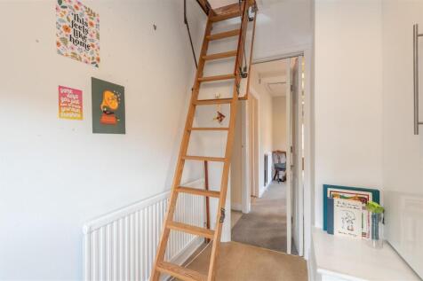 Single Bedroom 4