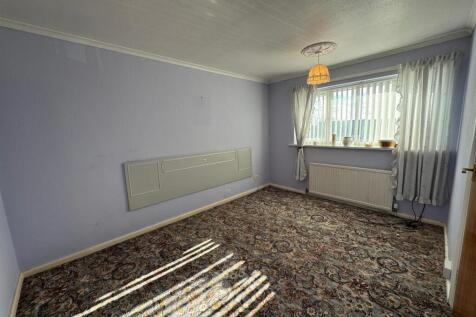 Double Bedroom 1