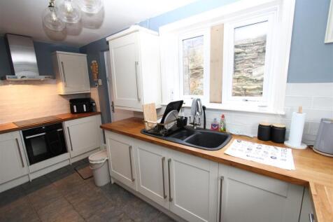 kitchen 2.jpeg