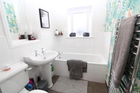 bathroom.jpeg