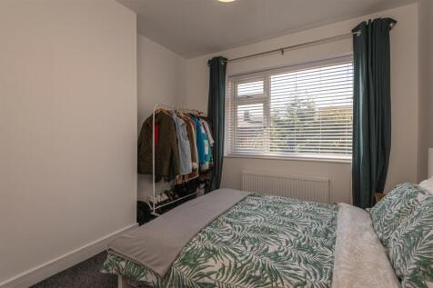 Double Bedroom 1