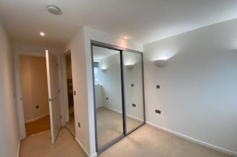 Double Bedroom 1