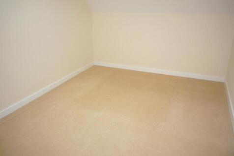 bedroom.JPG