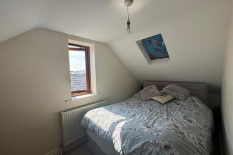 Double Bedroom 1
