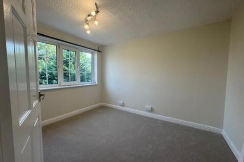 Double bedroom 2