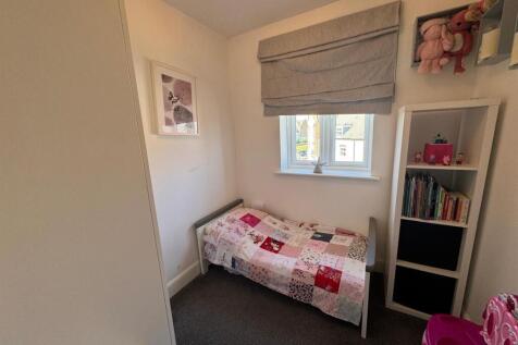 Single Bedroom 3