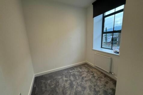 Single Bedroom 2