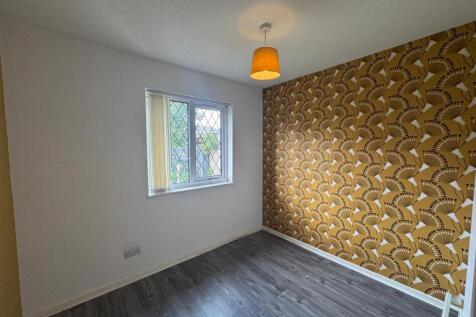 Double Bedroom 2