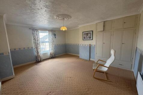 Double Bedroom 1