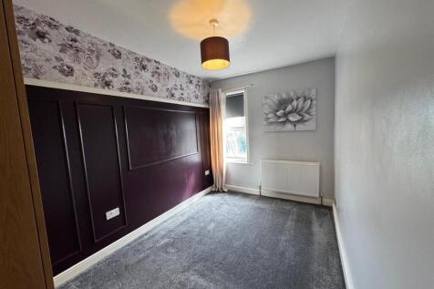 Double Bedroom 1