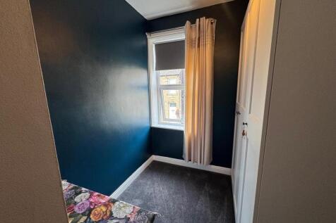 Single Bedroom 3 / Office