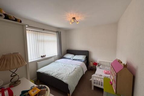 Double Bedroom 2