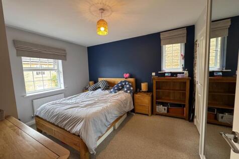Double Bedroom 1