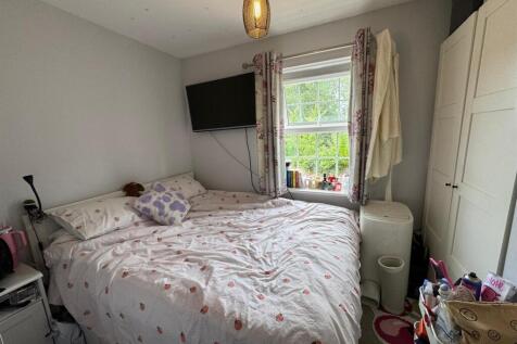 Double Bedroom 3
