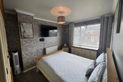 Double Bedroom 1