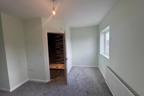 Double bedroom 1