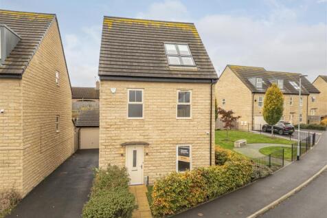 02 - 7 Waddle Road LS25 4EP.jpg