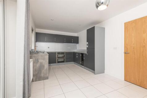 36 - 7 Waddle Road LS25 4EP.jpg