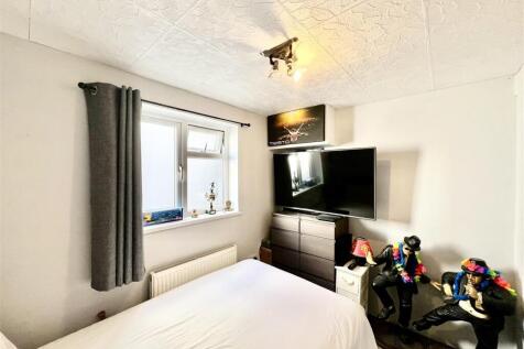 Office/ Bedroom Four