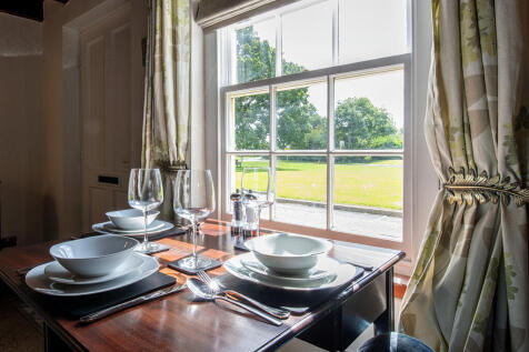 Lapwing Cottage -...