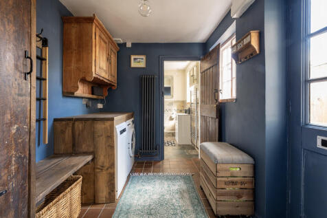 Lapwing Cottage -...