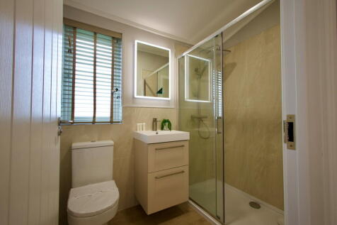 IMG_34544_16_larg...