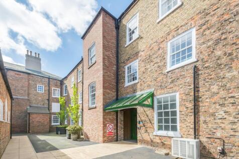 8648257exterior28.jpg