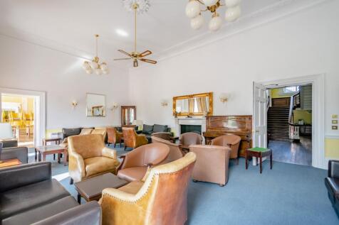8648257interior16.jpg
