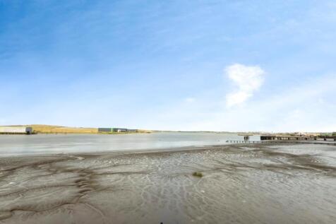 b4d2f0e1-River 20...