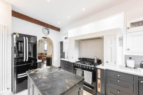 main kitchen (2)