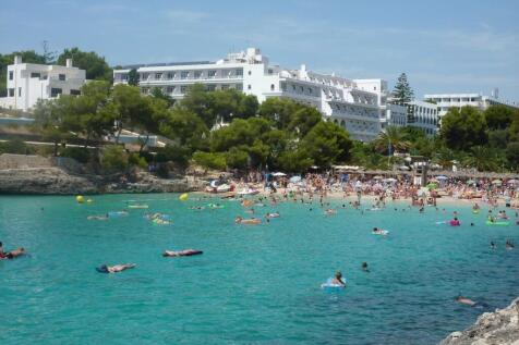 Cala d&#39;Or Beach 02