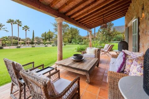 Covered Terrace (1)