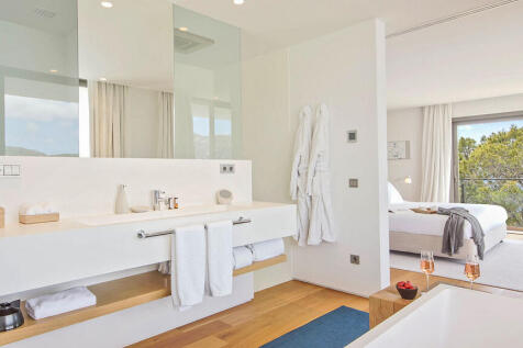 Bathroom (3)