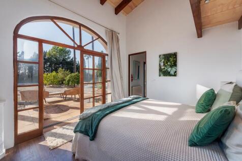 Guesthouse (4)