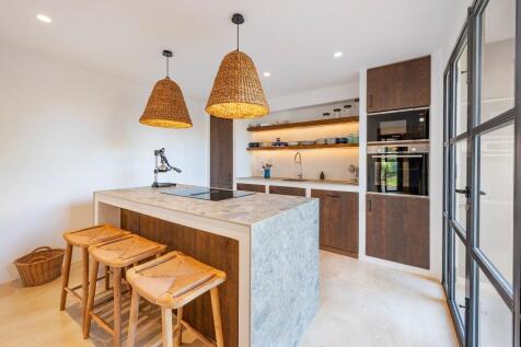Kitchen new (1)