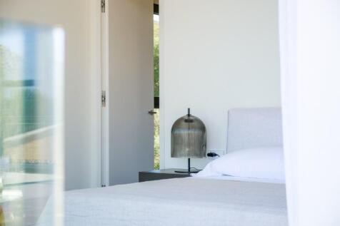 Bedroom (4)