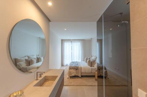 Bedroom (7)