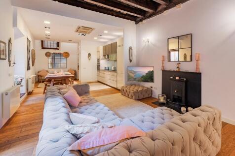 living room (2)