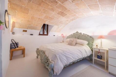 Bedroom (3)