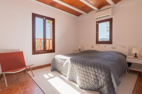 Bedroom (1)