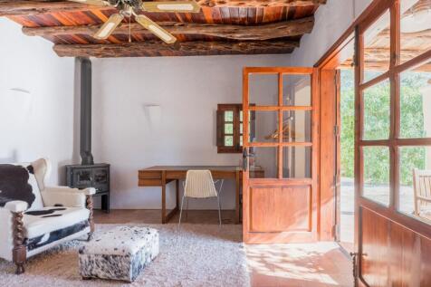 Guest House (2)
