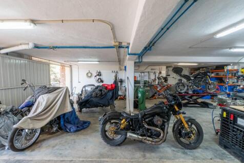 Parking (1)