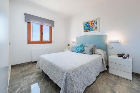 Bedroom (2)