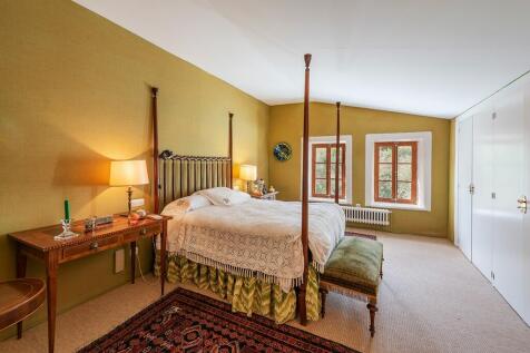 Bedroom Suite (1)