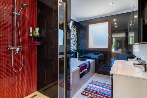 Bathroom (2)